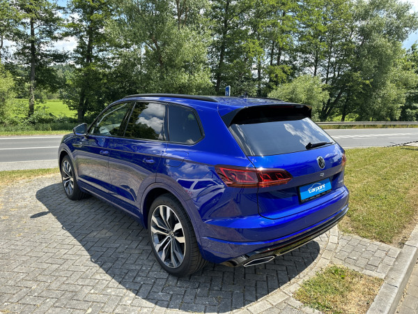 VW Touareg R