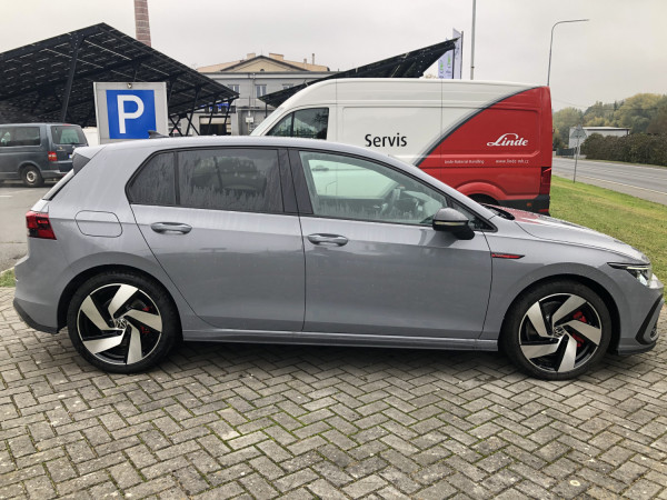 VW Golf GTI