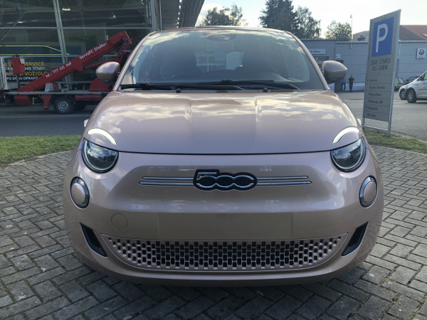 FIAT 500e ICON BERLINA